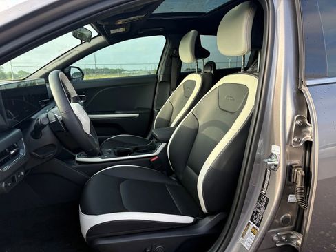 New 2026 Kia K4 GT-Line image 12