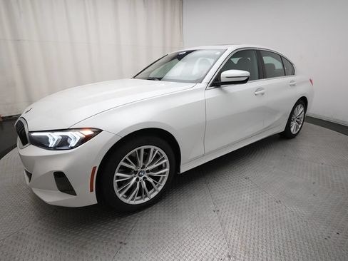Used 2024 BMW 330i xDrive Sedan AWD/4WD image 1