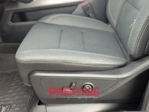 Used 2021 RAM 1500 Big Horn image 31