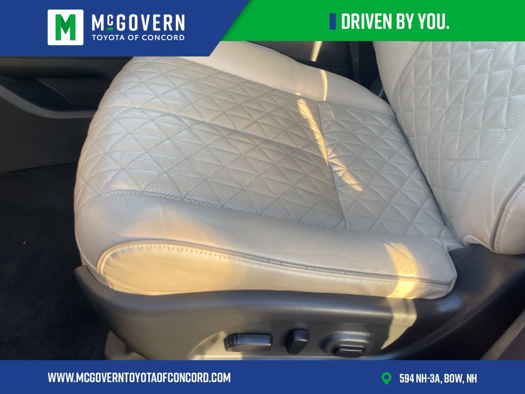 Used 2020 Nissan Murano Platinum AWD/4WD image 12