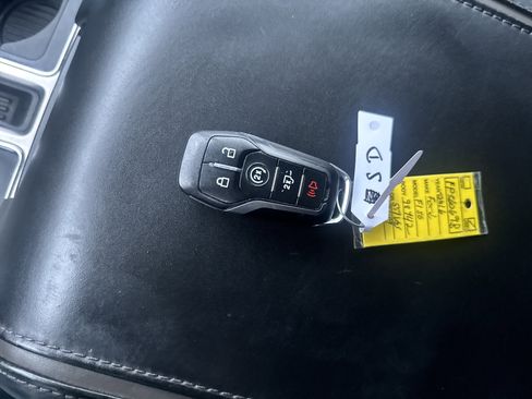 Used 2016 Ford F150 Platinum w/ Trailer Tow Package image 29