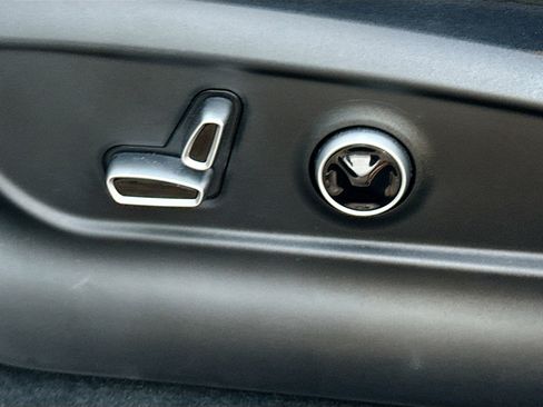 Certified 2024 Maserati Grecale GT image 25