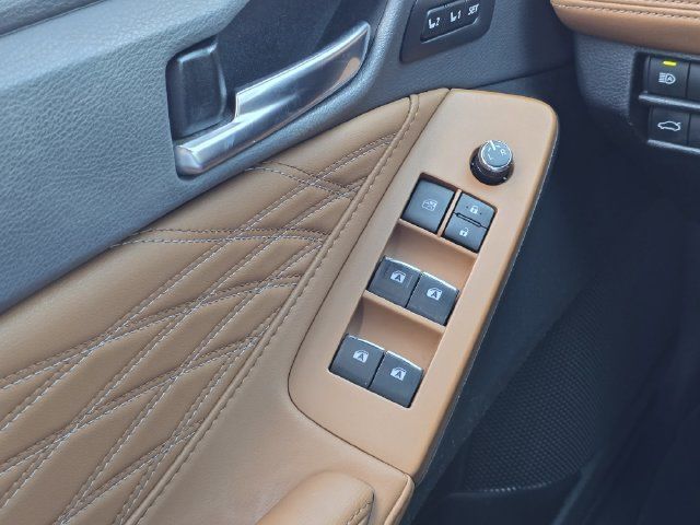 Used 2021 Toyota Avalon Limited FWD image 16