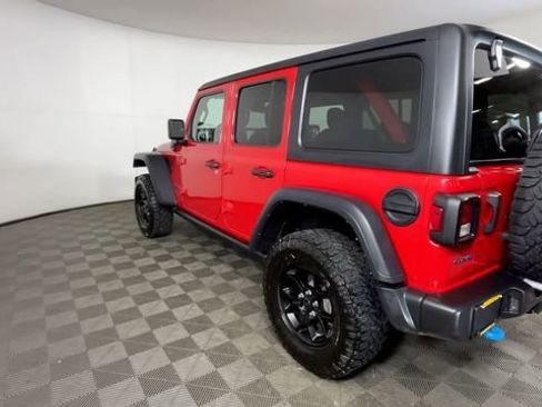 Used 2024 Jeep Wrangler Unlimited AWD/4WD image 7
