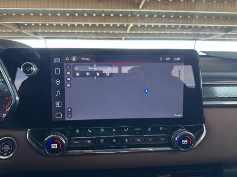 Used 2025 GMC Canyon AT4 w/ Nightfall Edition image 14