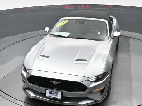 Used 2022 Ford Mustang GT Premium w/ Equipment Group 401A RWD image 35