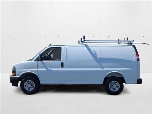 New 2025 Chevrolet Express 2500 w/ Driver Convenience Package image 5