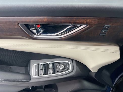 Used 2022 Subaru Ascent Touring w/ Popular Package #2A image 18
