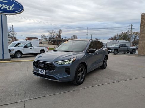 Used 2023 Ford Escape ST-Line w/ Tech Pack #1 image 2