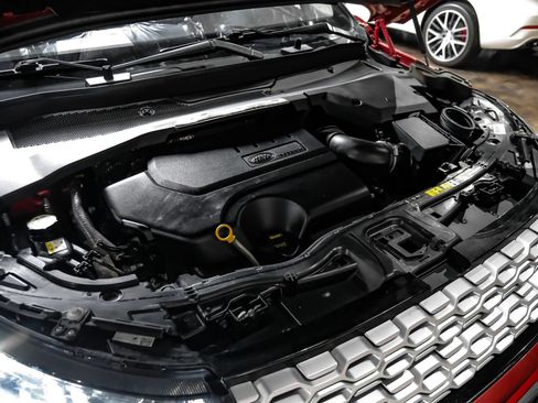 Used 2020 Land Rover Discovery Sport SE AWD/4WD image 56