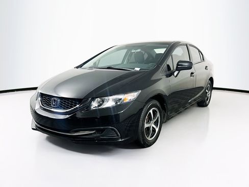 Used 2015 Honda Civic SE image 3