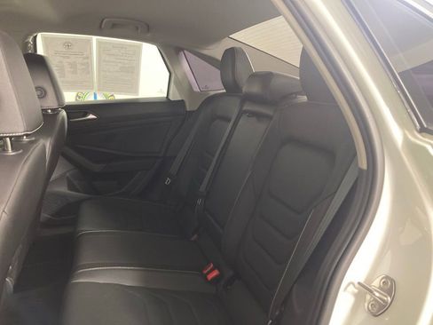 Used 2024 Volkswagen Jetta SEL image 16