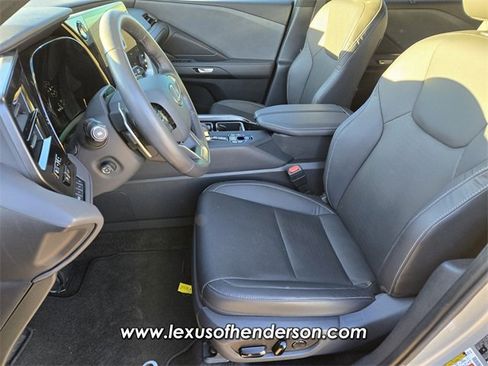Used 2024 Lexus TX 350 AWD image 11