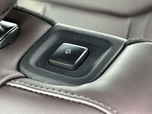 New 2026 Ford Explorer Platinum image 22