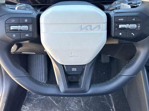 New 2026 Kia K4 GT-Line image 13