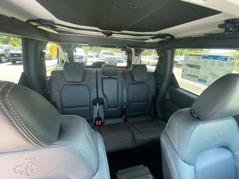 New 2026 Ford Bronco Big Bend AWD/4WD image 29