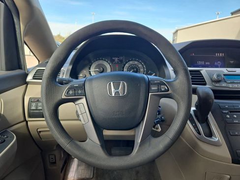 Used 2012 Honda Odyssey EX image 21