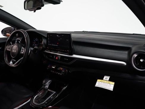 Used 2024 Kia Forte GT w/ GT2 Package image 17