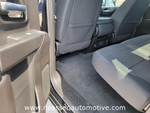 Used 2025 Chevrolet Silverado 2500 Custom w/ Custom Value Package image 13