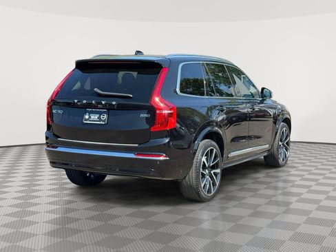 Used 2023 Volvo XC90 B5 Plus w/ Protection Package Premier AWD/4WD image 4