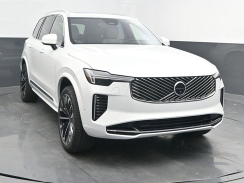 New 2026 Volvo XC90 B6 Ultra image 1