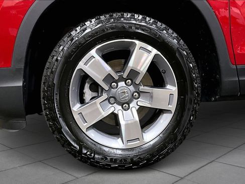 Used 2025 Honda Ridgeline RTL image 11