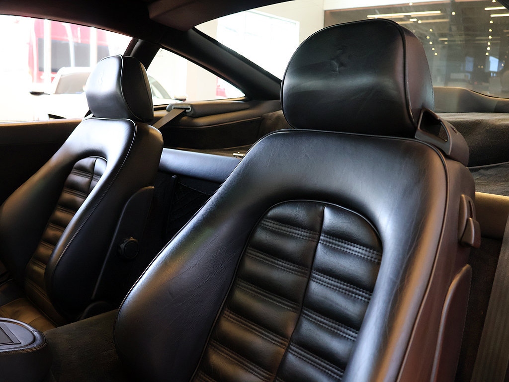 Used 1997 Ferrari 550 Maranello Coupe RWD image 64