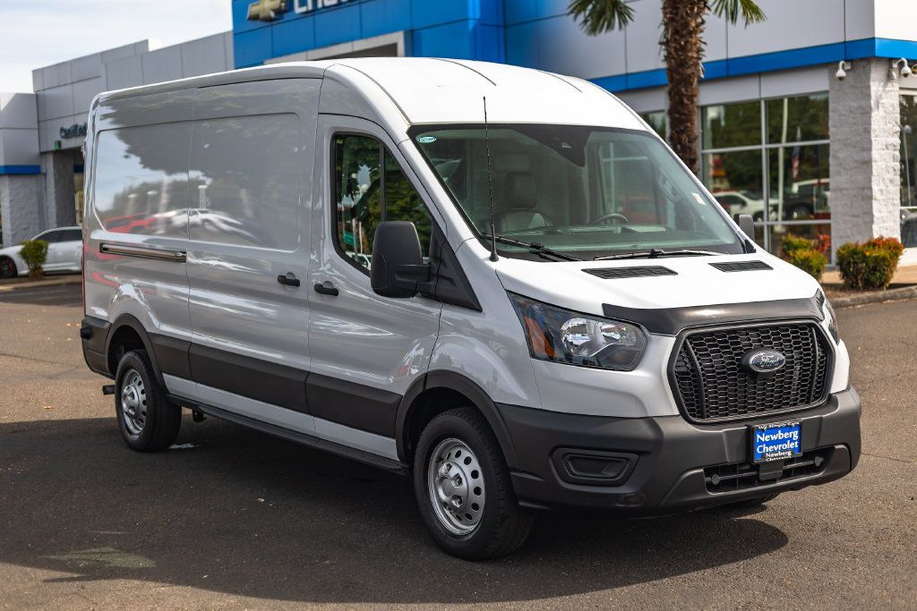 Used 2024 Ford Transit 250 148 Medium Roof Extended AWD w/ Load Area Protection Package image 6