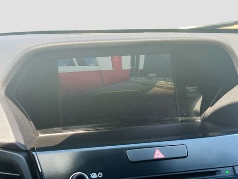 Used 2019 Acura ILX FWD image 13