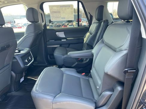 New 2026 Ford Expedition Max Active image 13