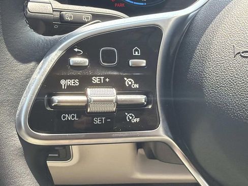 Used 2023 Mercedes-Benz GLA 250 image 22