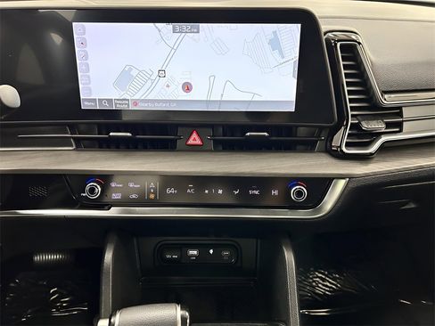 Used 2023 Kia Sportage X-Line w/ X-Line Premium Package image 18