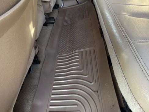 Used 2010 Ford F450 Lariat image 19