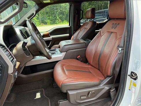 Used 2018 Ford F150 King Ranch w/ Equipment Group 601A Luxury AWD/4WD image 9
