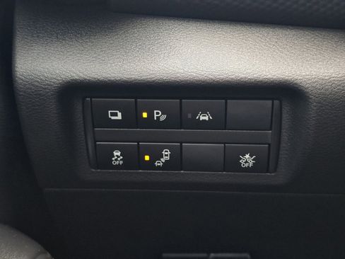 Certified 2025 Nissan Kicks Play S FWD image 21