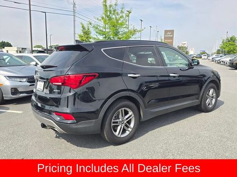 Used 2017 Hyundai Santa Fe Sport FWD image 2