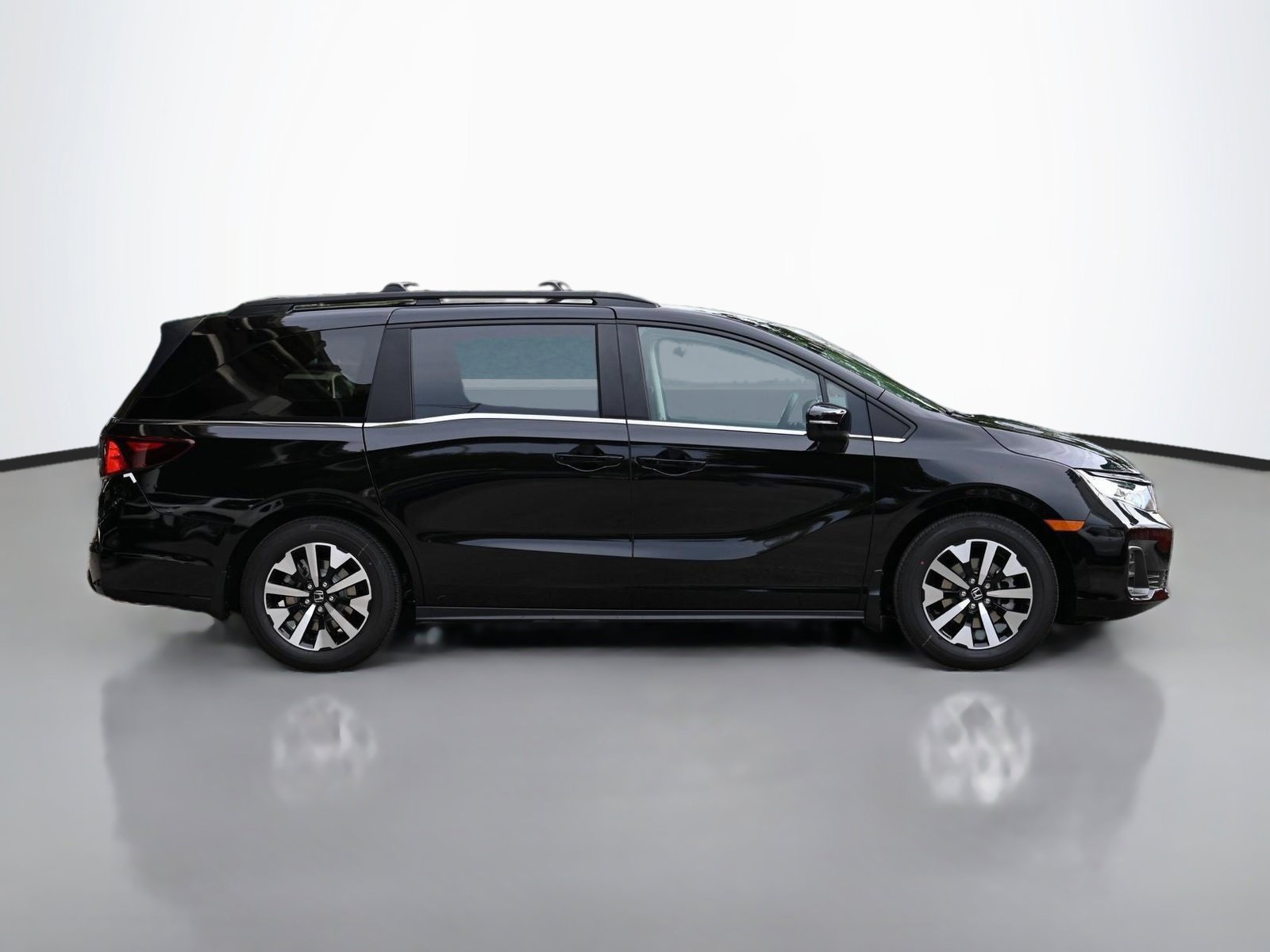 New 2026 Honda Odyssey EX-L image 4
