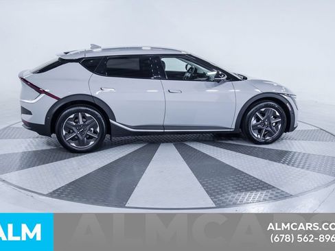 Used 2025 Kia EV6 Light w/ Light LR Technology Package RWD image 11