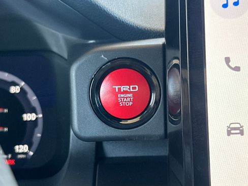 New 2026 Toyota Tacoma TRD Off-Road w/ TRD Off Road Premium Package AWD/4WD image 24