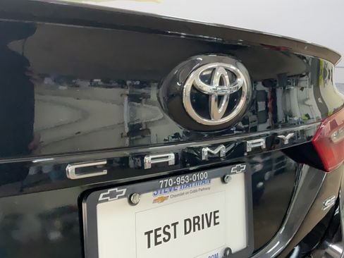 Used 2024 Toyota Camry SE FWD image 28