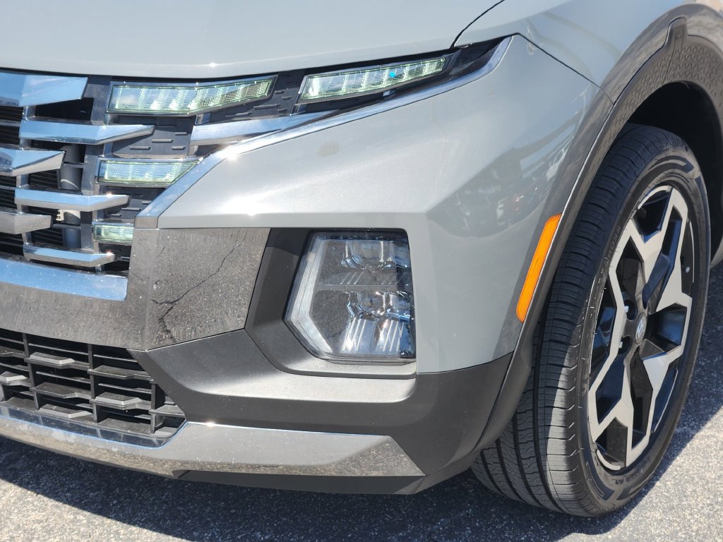 Used 2023 Hyundai Santa Cruz Limited AWD/4WD image 8