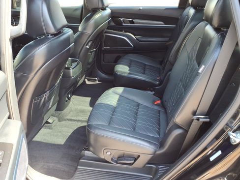 Used 2024 Kia Telluride SX Prestige X-Line image 17