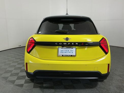 Certified 2025 MINI Cooper S image 6