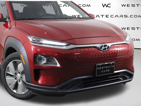 Used 2021 Hyundai Kona Limited w/ Cargo Package FWD image 48