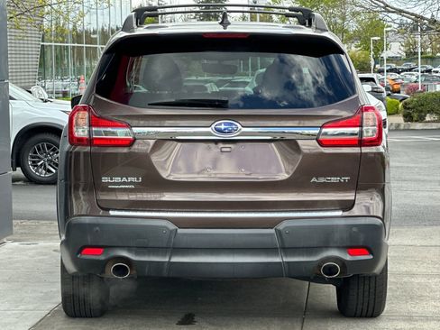 Used 2019 Subaru Ascent Premium w/ Popular Package #3 AWD/4WD image 4
