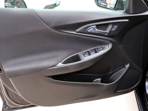 Used 2025 Chevrolet Malibu LT FWD image 16