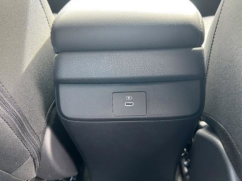 New 2026 Nissan Sentra SV image 28