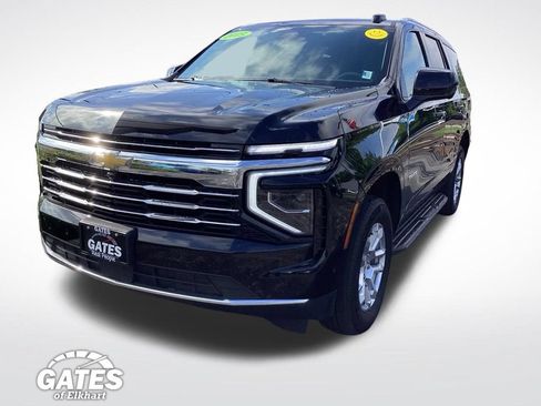Used 2025 Chevrolet Tahoe LT AWD/4WD image 3