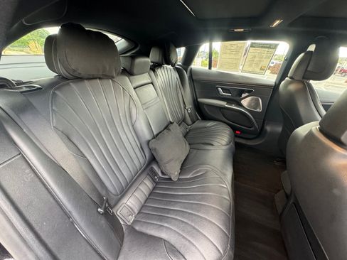 Used 2022 Mercedes-Benz EQS 450+ Sedan image 13