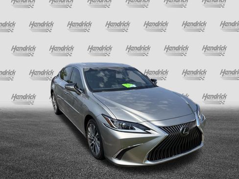 Used 2021 Lexus ES 350 w/ Premium Package FWD image 5